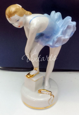 Статуэтка" Юная балерина".
