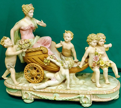 Колесница с амурами