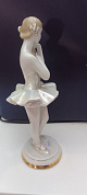 Статуэтка"Балерина с букетом"